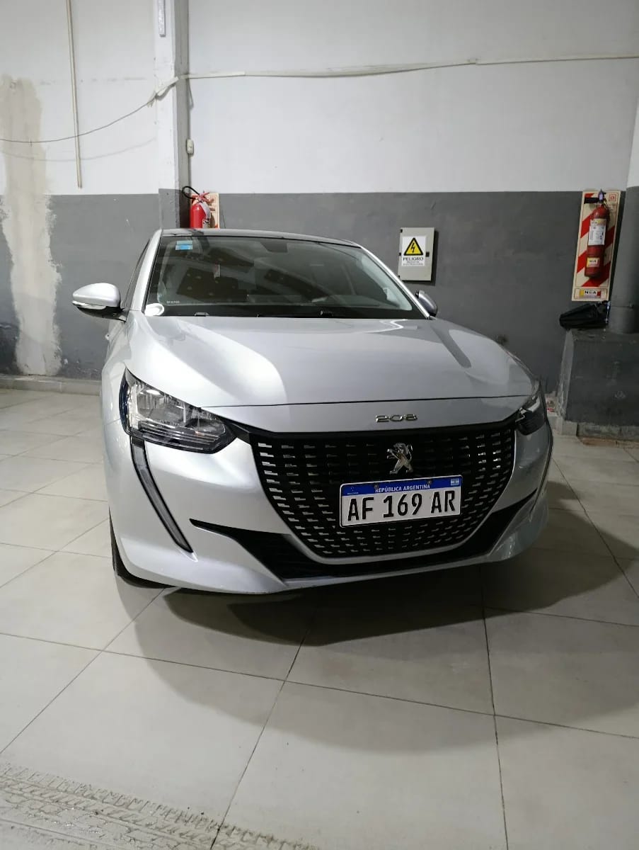 Peugeot 208 - 2024